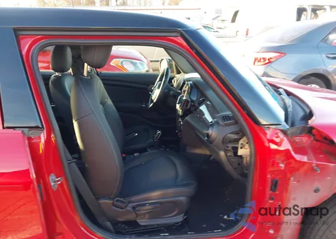 2022 Mini Hardtop Oxford Edition from USA, damaged, VIN WMW33DK03N2R42819